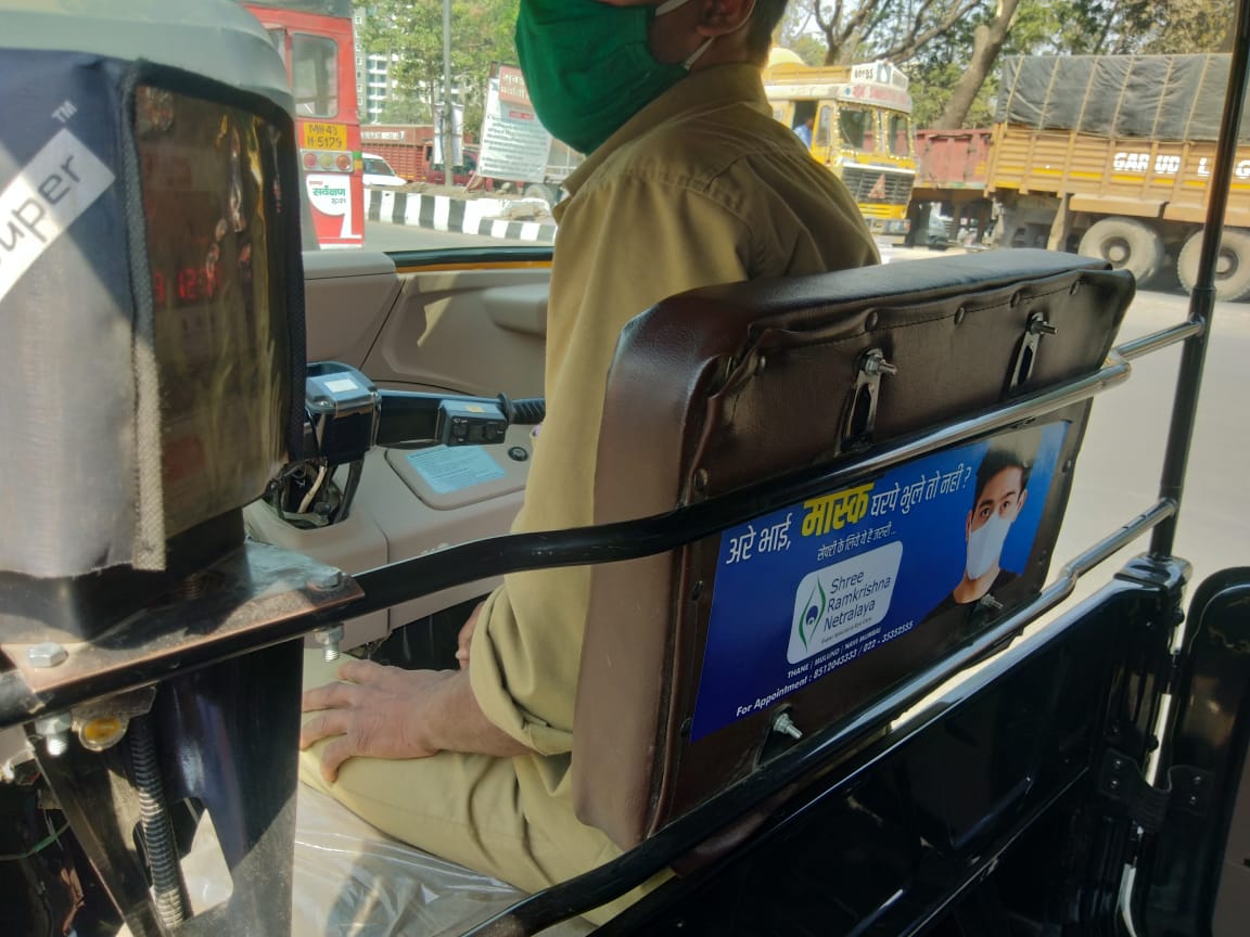 wear mask pamphlet in auto rickshaw-5