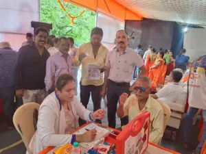 Free Eye checkup camp was organised at Waghbil, Thane