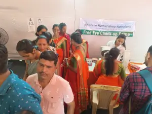 Free Eye checkup camp was organised at Waghbil, Thane