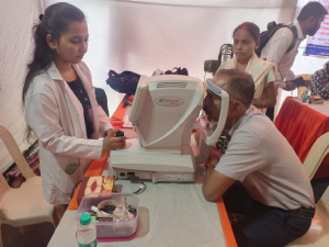 Free Eye checkup camp was organised at Waghbil, Thane